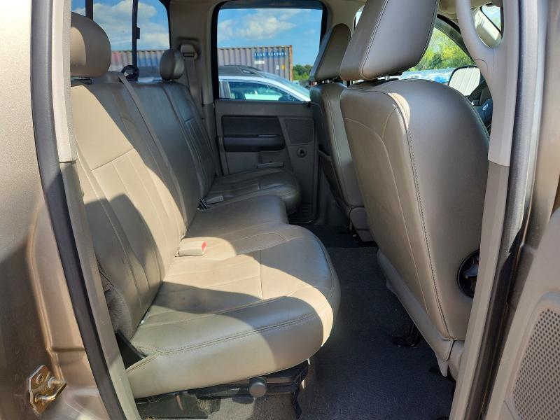 2006 Dodge Ram 1500 მანქანა იყიდება აუქციონზე, vin: 1D7HU18206S639114, აუქციონის ნომერი: 66739226