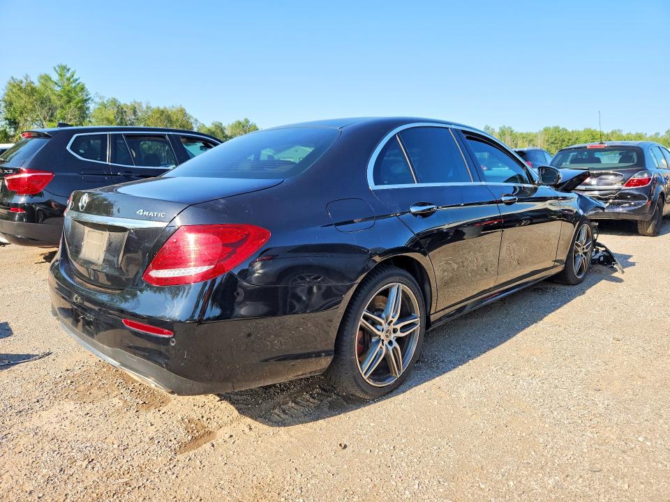 Продажа на аукционе авто 2018 Mercedes-benz E, vin: WDDZF6GBXJA432189, номер лота: 57932436