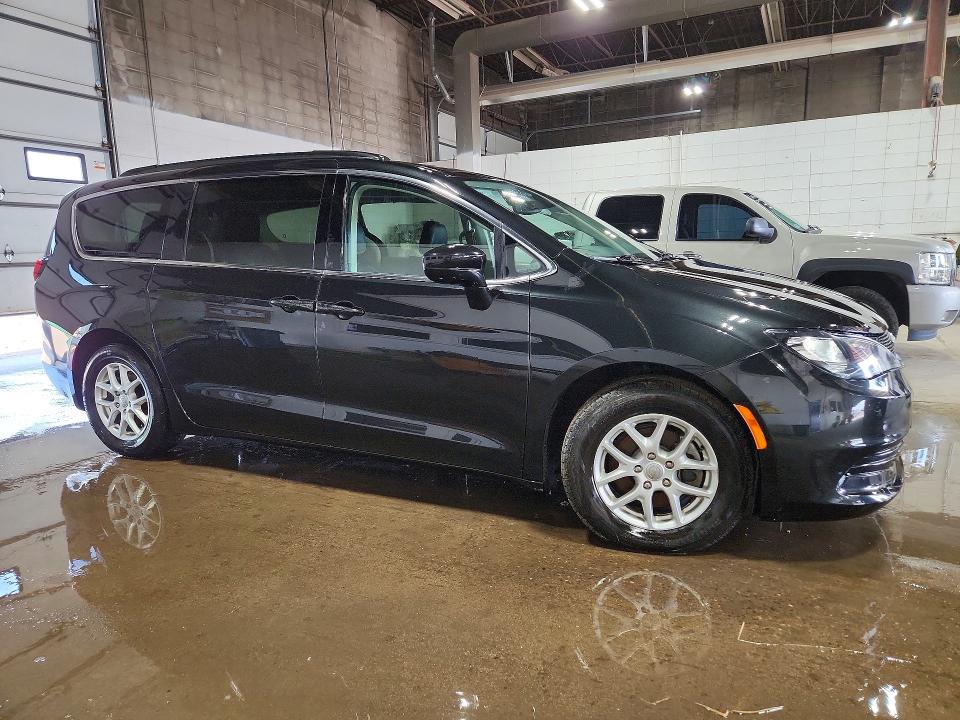 Продажа на аукционе авто 2020 Chrysler Voyager, vin: 2C4RC1DG9LR187261, номер лота: 63796486