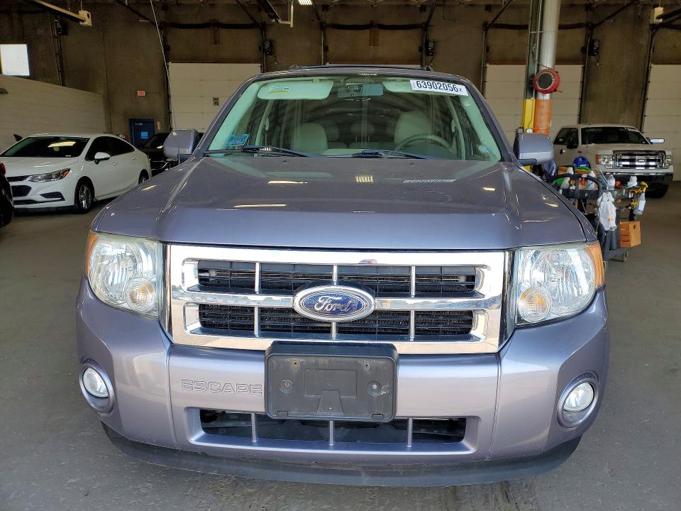 2008 Ford Escape მანქანა იყიდება აუქციონზე, vin: 1FMCU49HX8KD13831, აუქციონის ნომერი: 63902056