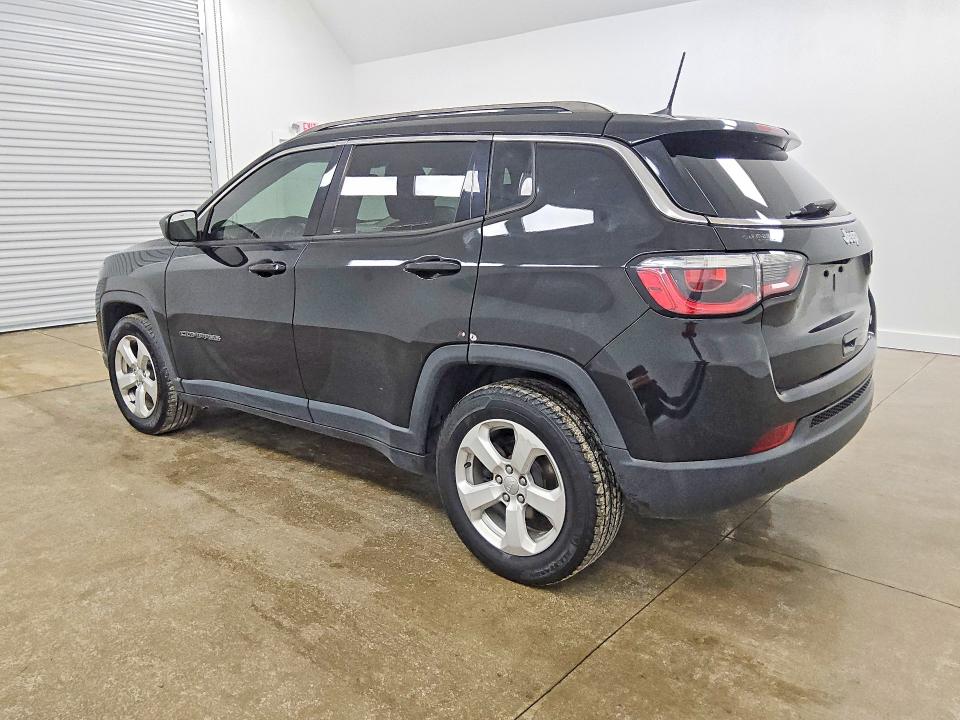 60581186 :رقم المزاد ، 3C4NJCBB4KT616356 vin ، 2019 Jeep Compass مزاد بيع