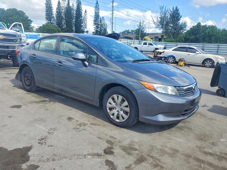 64061656 :رقم المزاد ، 19XFB2F51CE055586 vin ، 2012 Honda Civic مزاد بيع