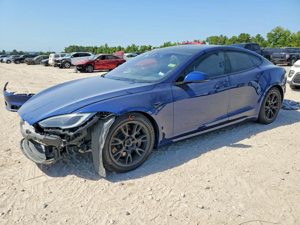 65411336 :رقم المزاد ، 5YJSA1E50PF505659 vin ، 2023 Tesla Model S مزاد بيع