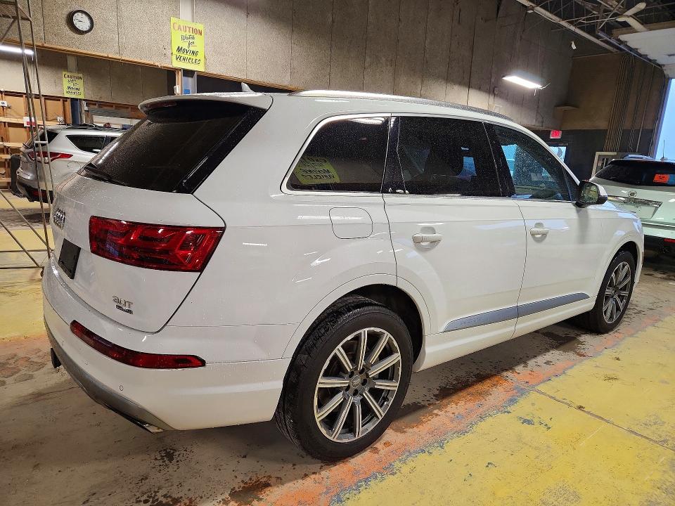 2018 Audi Q7 მანქანა იყიდება აუქციონზე, vin: WA1VAAF75JD022223, აუქციონის ნომერი: 64070456