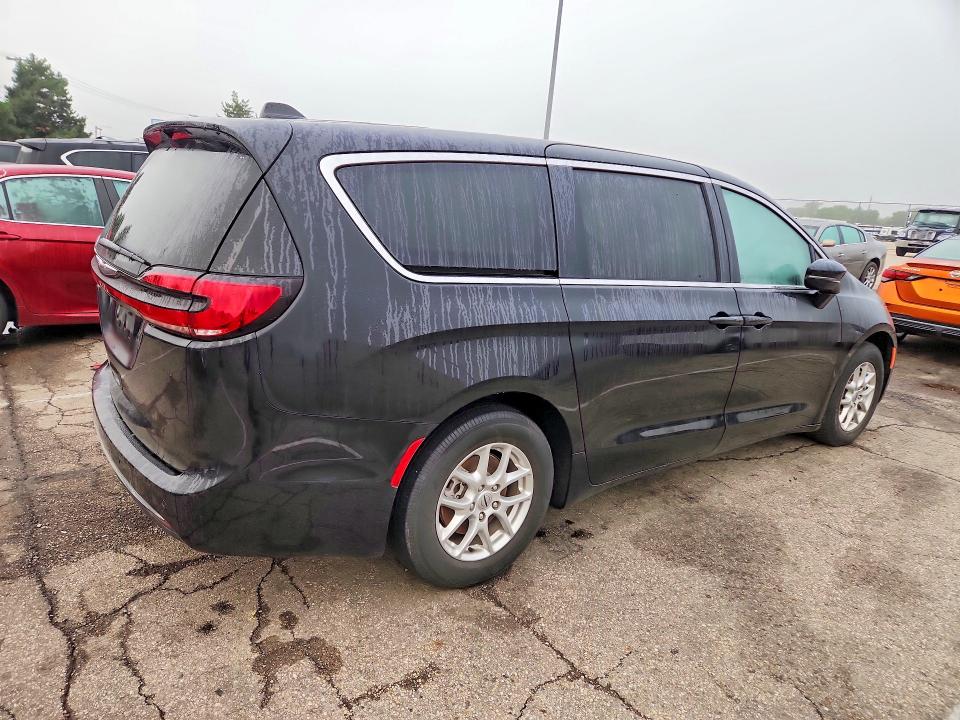 Aukcja sprzedaży 2024 Chrysler Pacifica, vin: 2C4RC1BG5RR136674, numer aukcji: 64537506