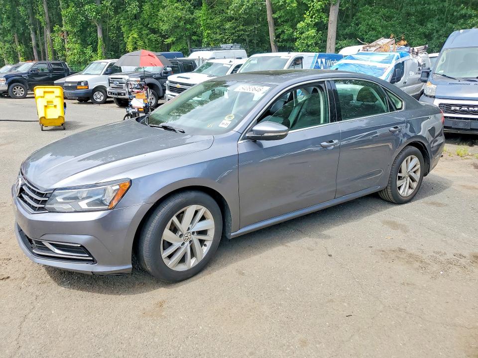 Auction sale of the 2018 Volkswagen Passat, vin: 1VWBA7A35JC005070, lot number: 64083646