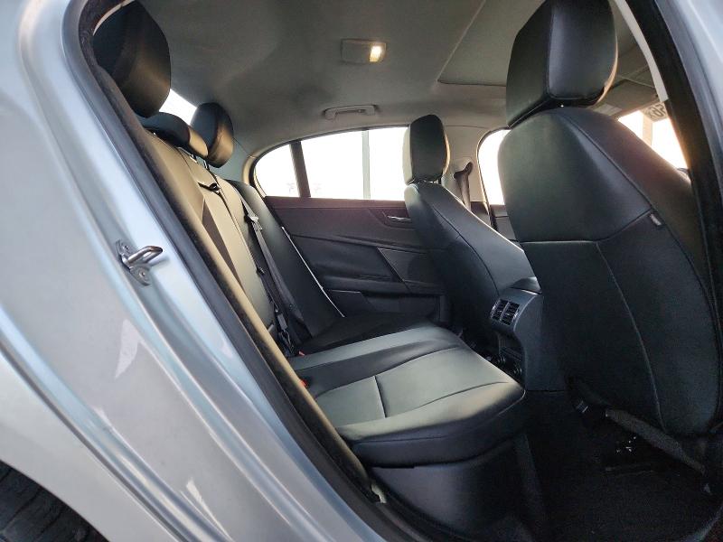 Aukcja sprzedaży 2018 Jaguar Xe, vin: SAJAJ4FN2JCP24253, numer aukcji: 65307456