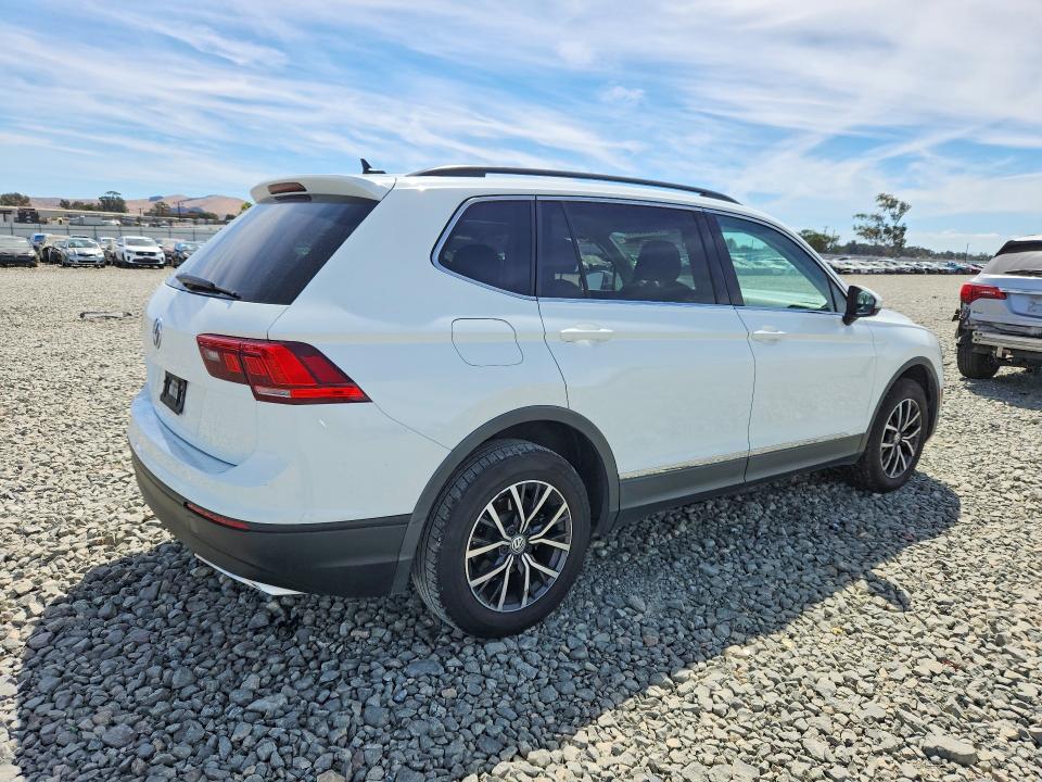 2020 Volkswagen Tiguan მანქანა იყიდება აუქციონზე, vin: 3VV3B7AX8LM046156, აუქციონის ნომერი: 66120346