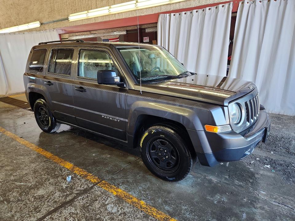 64959676 :رقم المزاد ، 1C4NJPBA0HD166914 vin ، 2017 Jeep Patriot مزاد بيع
