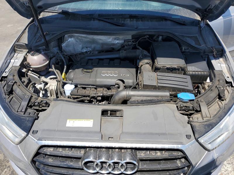 63775486 :رقم المزاد ، WA1BFCFS4GR023119 vin ، 2016 Audi Q3 مزاد بيع