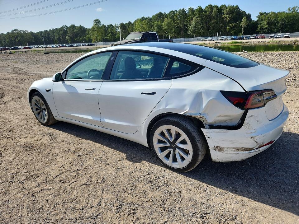 65011876 :رقم المزاد ، 5YJ3E1EA1NF285984 vin ، 2022 Tesla Model 3 مزاد بيع