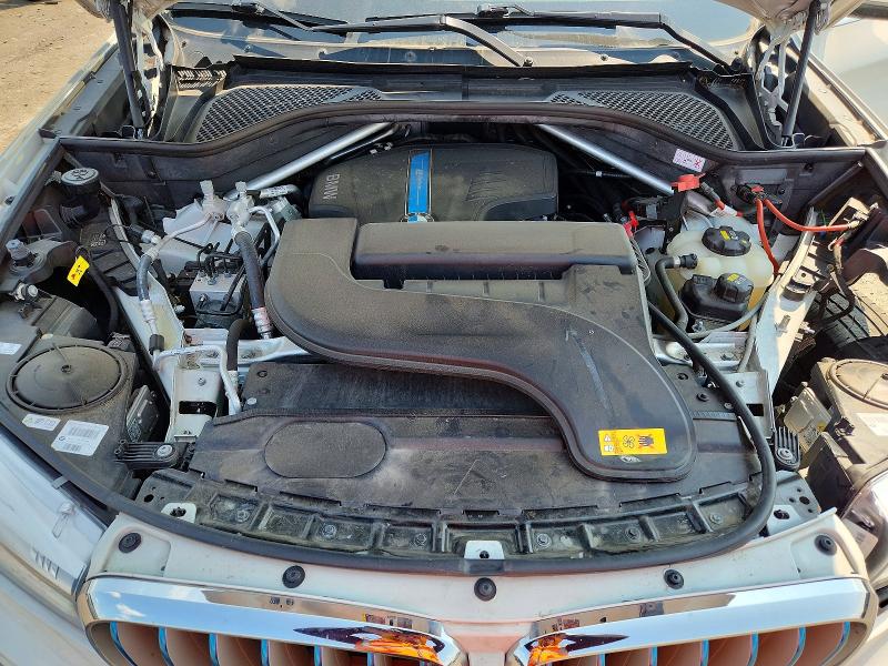 64009606 :رقم المزاد ، 5UXKT0C56J0W01100 vin ، 2018 Bmw X5 مزاد بيع