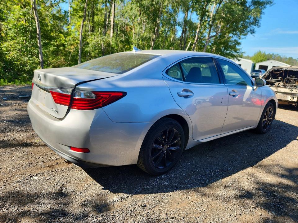 65506046 :رقم المزاد ، JTHBK1GG0D2055522 vin ، 2013 Lexus Es مزاد بيع