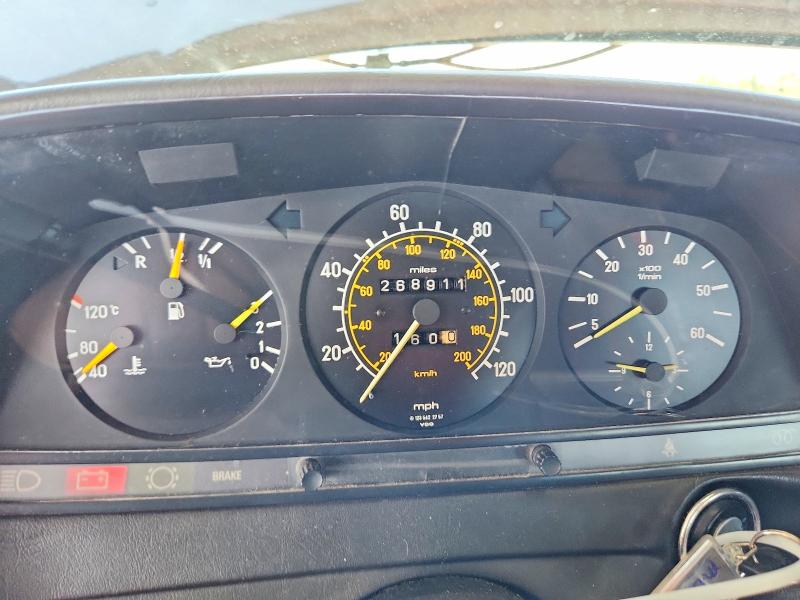 1985 Mercedes-benz 300 მანქანა იყიდება აუქციონზე, vin: WDBAB33CXFA272238, აუქციონის ნომერი: 65902846