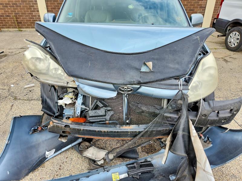 Продажа на аукционе авто 2008 Toyota Sienna, vin: 5TDZK22C08S174194, номер лота: 63607226