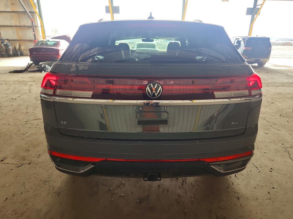 2024 Volkswagen Atlas Cross Sport მანქანა იყიდება აუქციონზე, vin: 1V2KE2CA7RC202841, აუქციონის ნომერი: 66412536