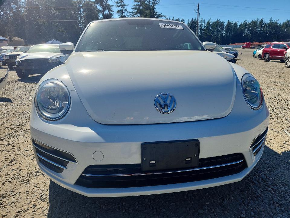 2017 Volkswagen Beetle მანქანა იყიდება აუქციონზე, vin: 3VW517AT6HM821467, აუქციონის ნომერი: 64837486