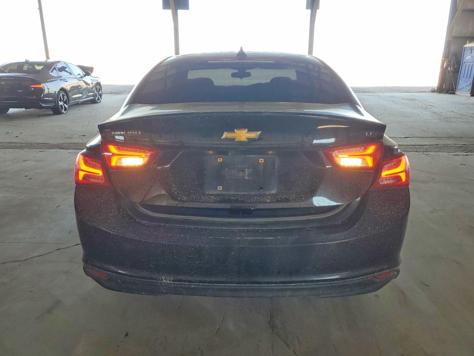 62707566 :رقم المزاد ، 1G1ZD5ST3KF205160 vin ، 2019 Chevrolet Malibu مزاد بيع