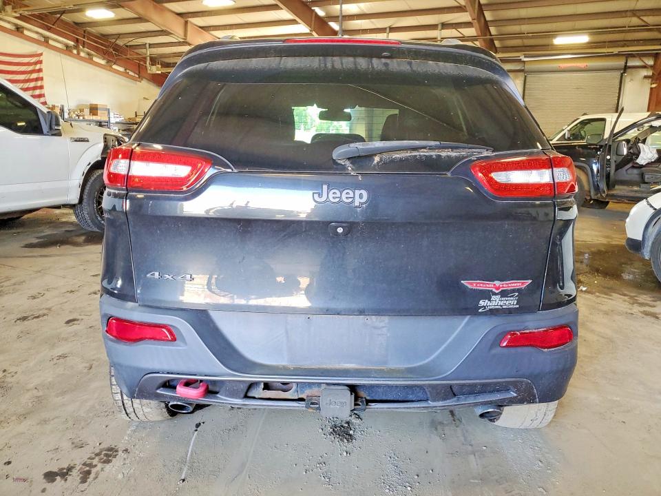 63396756 :رقم المزاد ، 1C4PJMBS4FW647279 vin ، 2015 Jeep Cherokee مزاد بيع