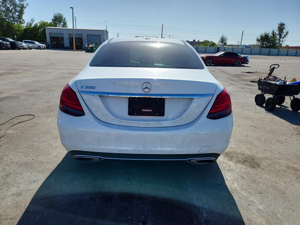 Aukcja sprzedaży 2021 Mercedes-benz C, vin: W1KWF8DB2MR651429, numer aukcji: 65605206