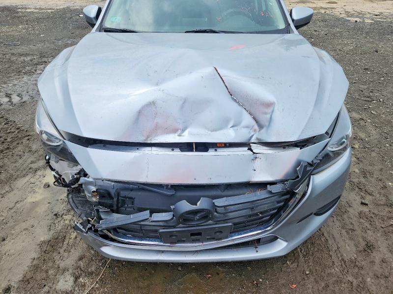 2018 Mazda 3 მანქანა იყიდება აუქციონზე, vin: 3MZBN1K77JM231354, აუქციონის ნომერი: 63502236