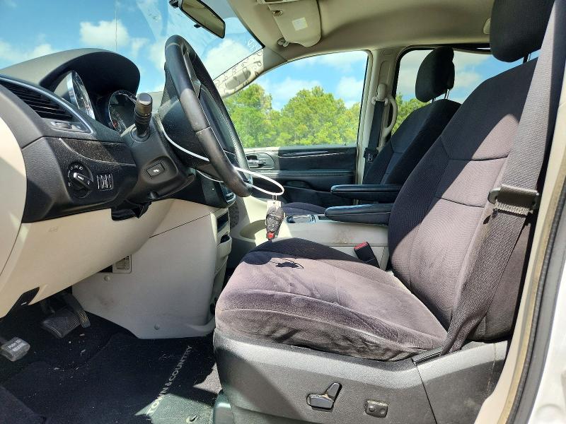 2011 Chrysler Town & Country მანქანა იყიდება აუქციონზე, vin: 2A4RR5DG5BR645425, აუქციონის ნომერი: 64785946