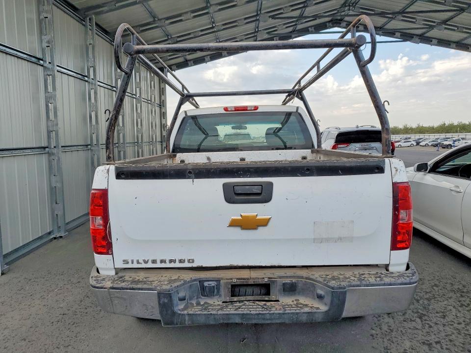 61449566 :رقم المزاد ، 1GCRCPEX5DZ105017 vin ، 2013 Chevrolet Silverado مزاد بيع