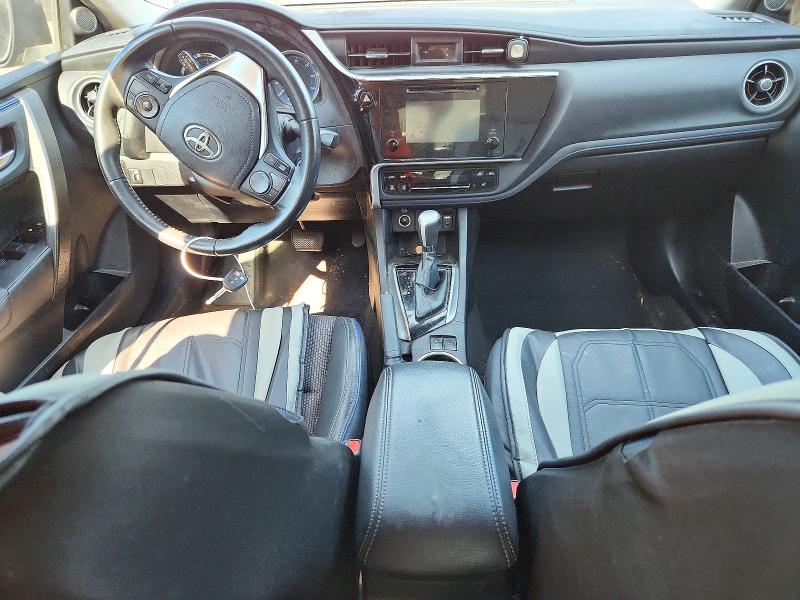 64452726 :رقم المزاد ، 5YFBURHE7JP824554 vin ، 2018 Toyota Corolla مزاد بيع