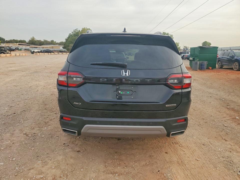 Продажа на аукционе авто 2024 Honda Pilot, vin: 5FNYG1H74RB020675, номер лота: 66303846