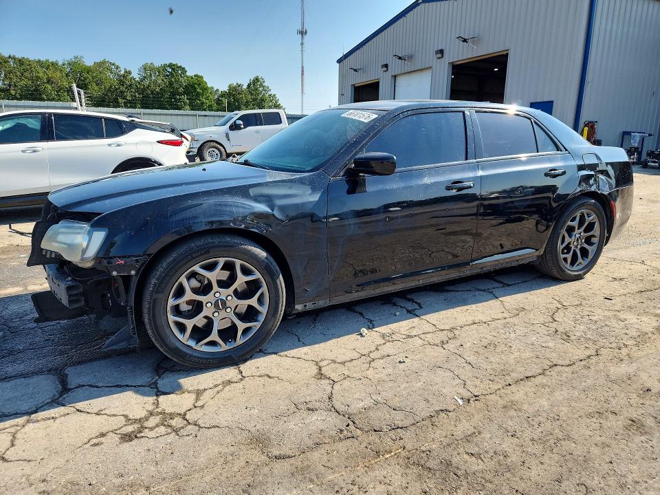 Aukcja sprzedaży 2015 Chrysler 300, vin: 2C3CCAGG5FH831211, numer aukcji: 66101576
