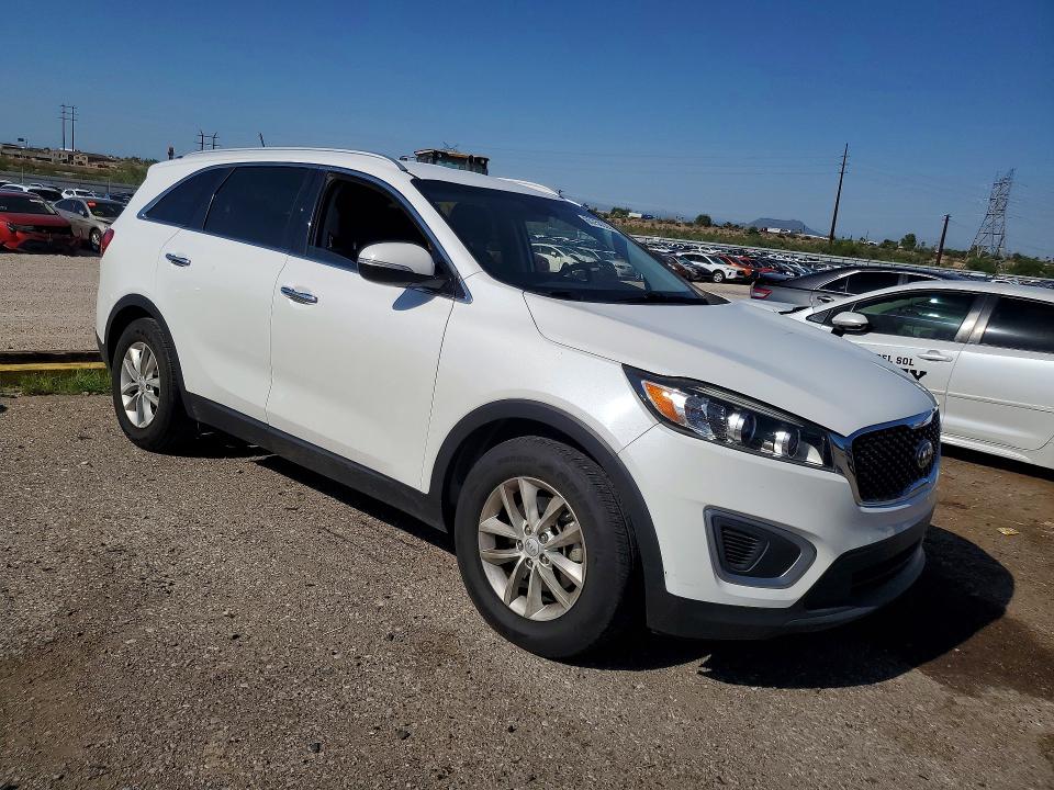 65750226 :رقم المزاد ، 5XYPG4A5XHG250282 vin ، 2017 Kia Sorento مزاد بيع