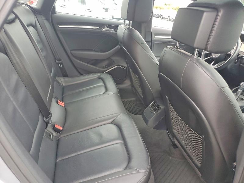 2018 Audi A3 მანქანა იყიდება აუქციონზე, vin: WAUJ8GFF8J1019325, აუქციონის ნომერი: 61905406