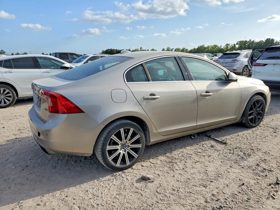 Продаж на аукціоні авто 2015 Volvo S60, vin: YV149MFM2F1346704, номер лоту: 65155666