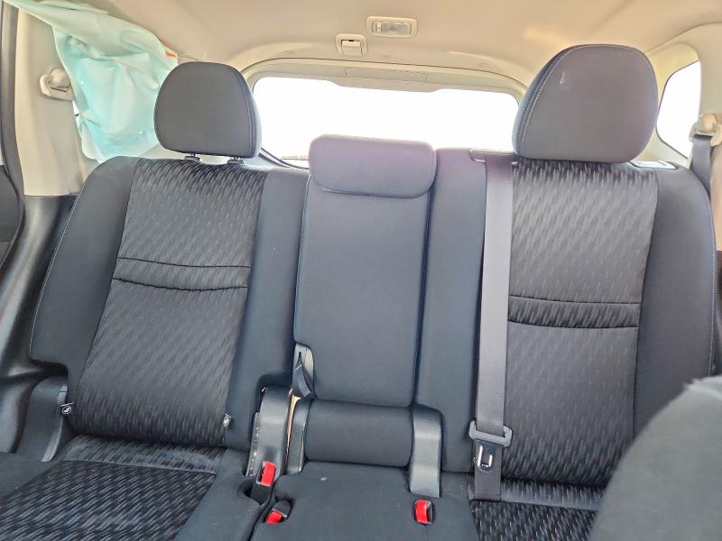 66384066 :رقم المزاد ، KNMAT2MT0HP561314 vin ، 2017 Nissan Rogue مزاد بيع