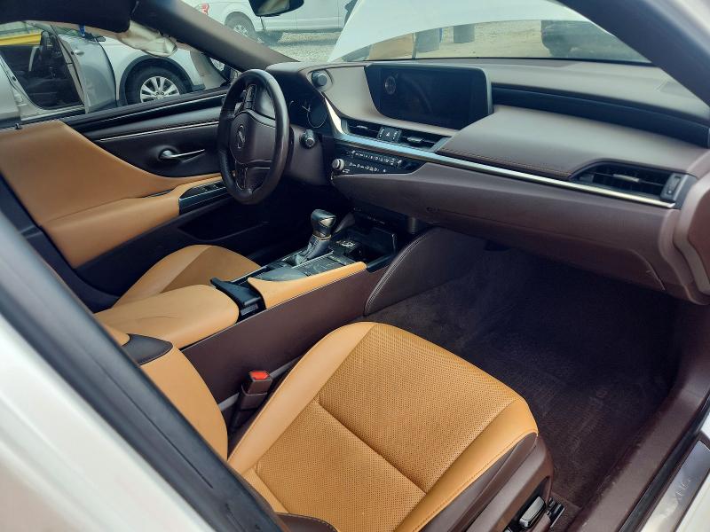 2021 Lexus Es 350 მანქანა იყიდება აუქციონზე, vin: 58ACZ1B12MU102689, აუქციონის ნომერი: 64678436