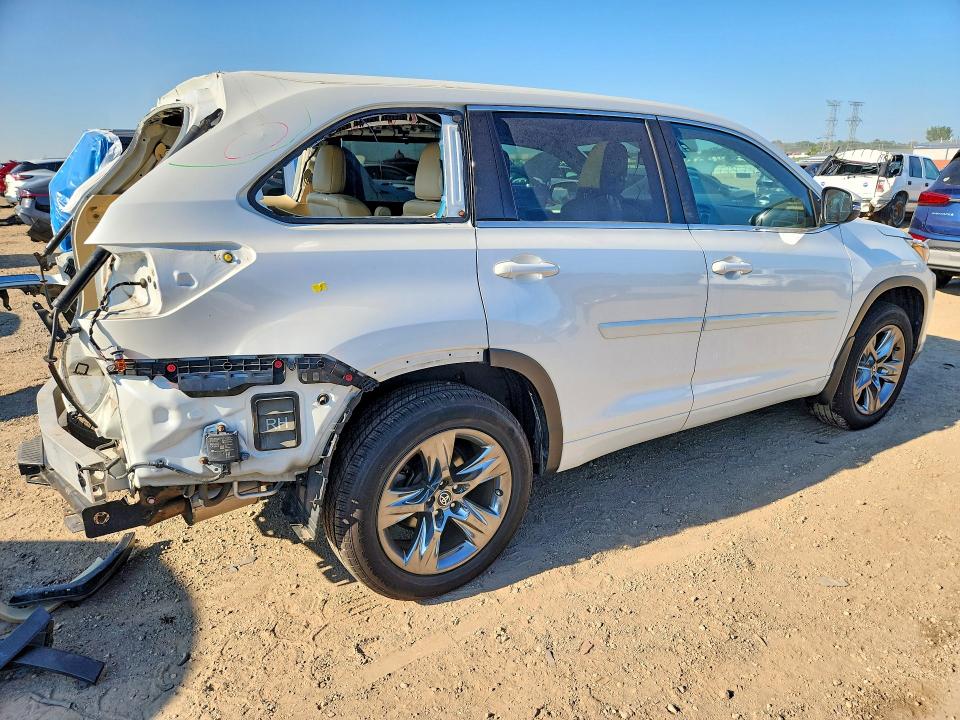 66304426 :رقم المزاد ، 5TDDZRFH9HS362670 vin ، 2017 Toyota Highlander مزاد بيع