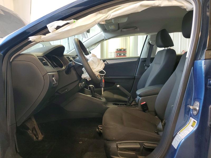64494616 :رقم المزاد ، 3VWD67AJ5GM402052 vin ، 2016 Volkswagen Jetta مزاد بيع