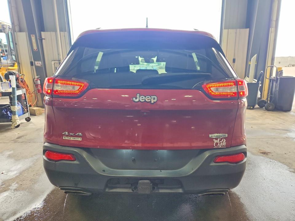 2015 Jeep Cherokee მანქანა იყიდება აუქციონზე, vin: 1C4PJMCS0FW617565, აუქციონის ნომერი: 64953146