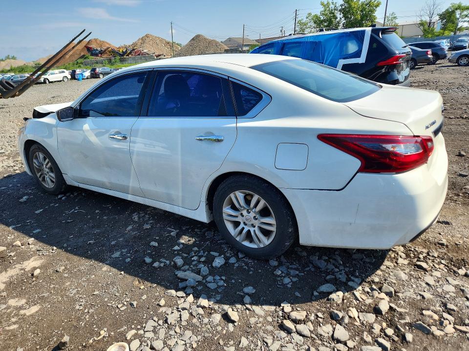 Продажа на аукционе авто 2018 Nissan Altima, vin: 1N4AL3AP3JC281323, номер лота: 64369246