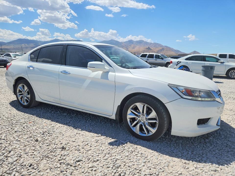 Продаж на аукціоні авто 2015 Honda Accord, vin: 1HGCR3F91FA004086, номер лоту: 66058266