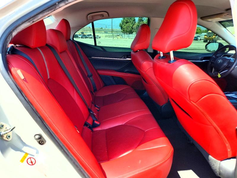 Продажа на аукционе авто 2018 Toyota Camry, vin: 4T1B61HK9JU086739, номер лота: 65953696