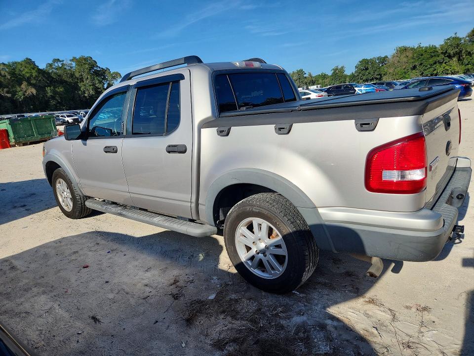 64691736 :رقم المزاد ، 1FMEU31E38UB34281 vin ، 2008 Ford Explorer Sport Trac مزاد بيع