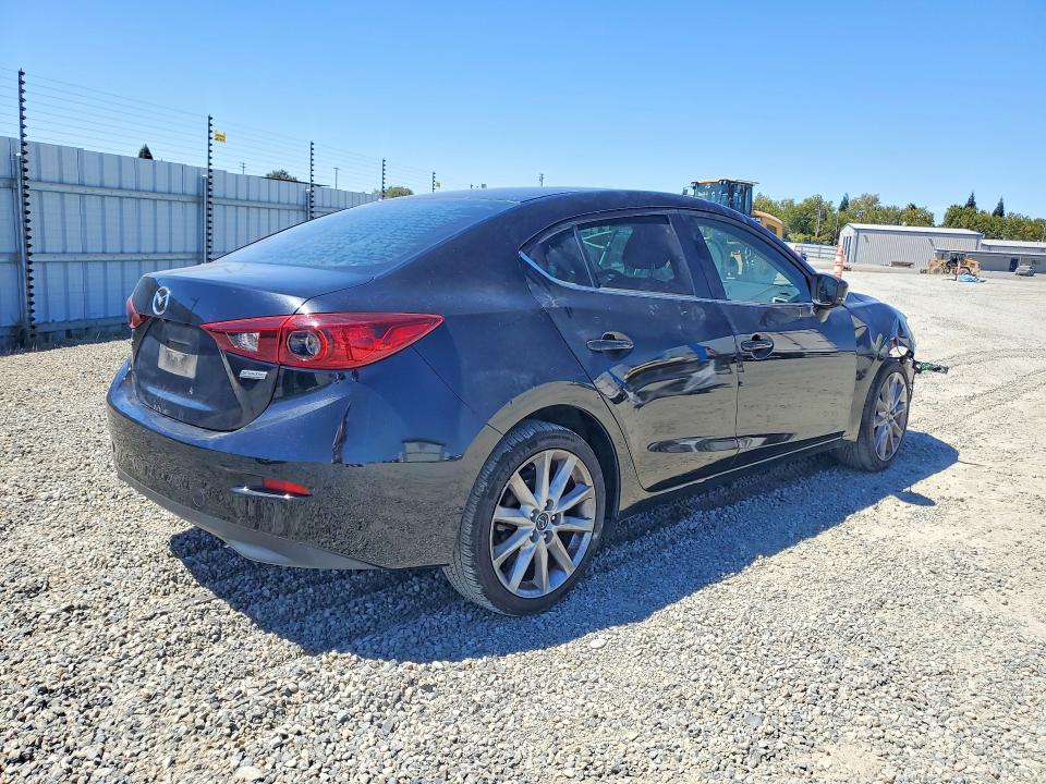 66122676 :رقم المزاد ، 3MZBN1V71HM110406 vin ، 2017 Mazda 3 مزاد بيع