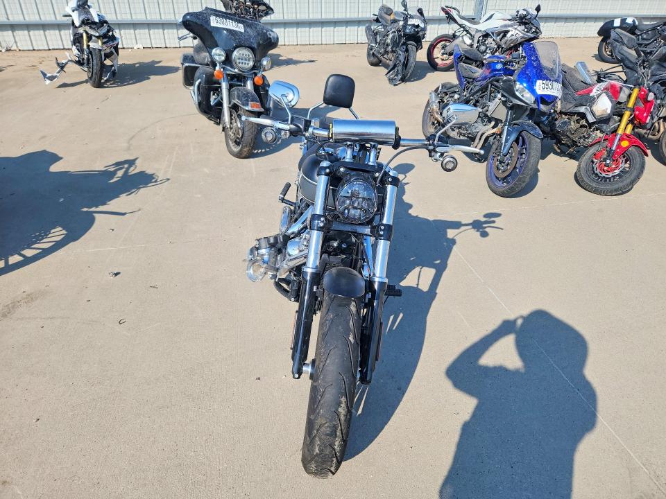 66774526 :رقم المزاد ، 1HD1YEZ15PB070094 vin ، 2023 Harley-davidson Fxbr مزاد بيع
