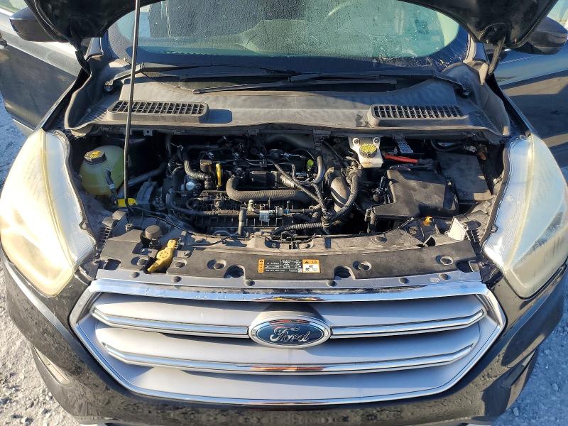 64961626 :رقم المزاد ، 1FMCU0GD1HUC84605 vin ، 2017 Ford Escape مزاد بيع