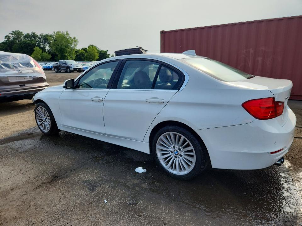 2013 Bmw 328 მანქანა იყიდება აუქციონზე, vin: WBA3B3C53DF535033, აუქციონის ნომერი: 64604136