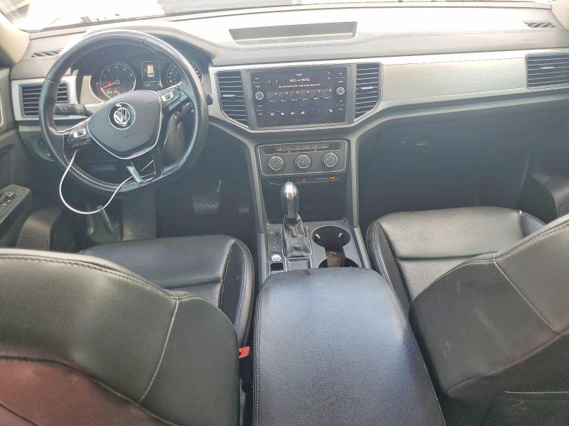 65099846 :رقم المزاد ، 1V2CR2CA0JC521771 vin ، 2018 Volkswagen Atlas مزاد بيع