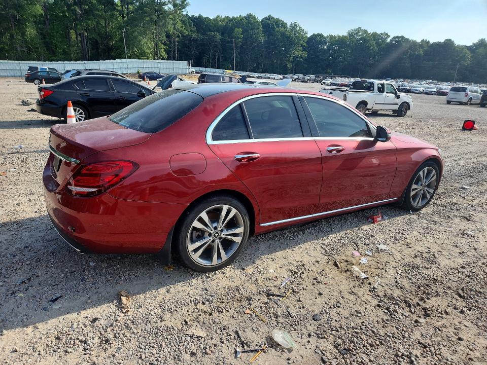 2018 Mercedes-benz C მანქანა იყიდება აუქციონზე, vin: WDDWF4JB0JR403768, აუქციონის ნომერი: 61721276