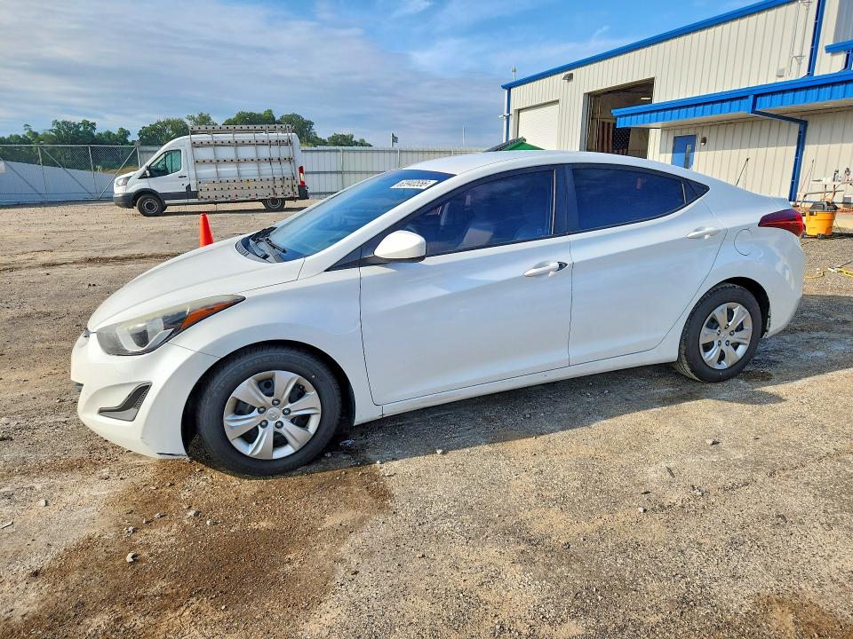 Продаж на аукціоні авто 2016 Hyundai Elantra, vin: 5NPDH4AE3GH739291, номер лоту: 63940556