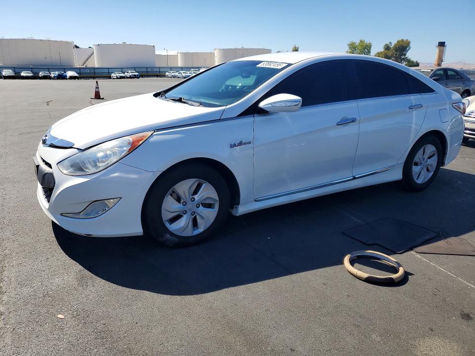 Продаж на аукціоні авто 2015 Hyundai Sonata Hybrid, vin: KMHEC4A42FA137901, номер лоту: 63892486